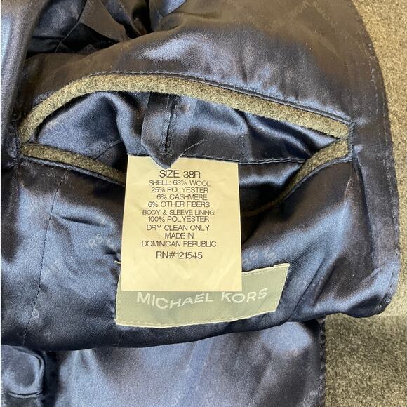 Michael Kors Men's Button-Up Jacket/Overcoat, Gray - Size 38R (Estimated size L) - Picture 6 of 6